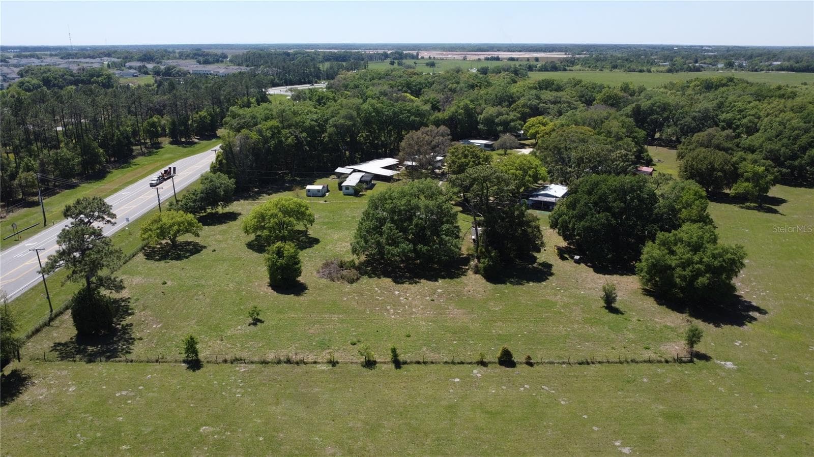 31221 State Road 52 photo 3