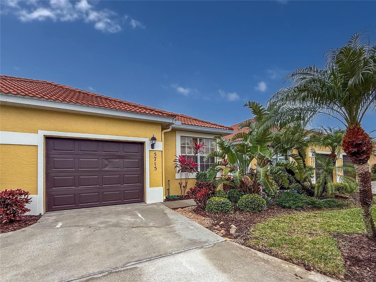 5715 Spanish Point CT photo 3