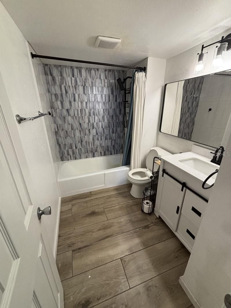 109 S Obrien St #123 photo 4