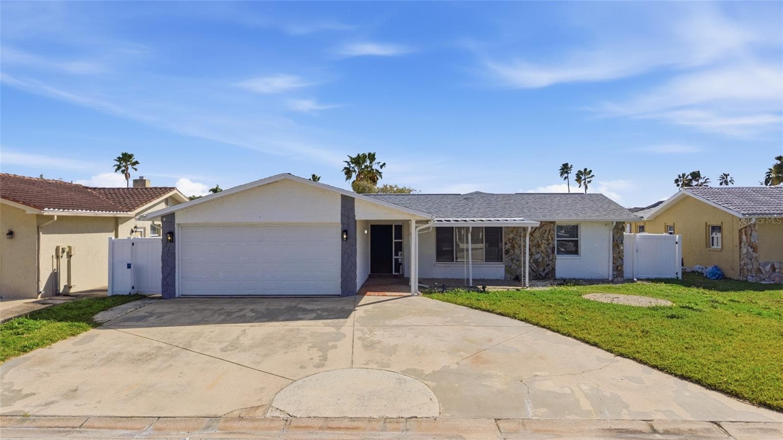 3928 Rudder Way photo 2