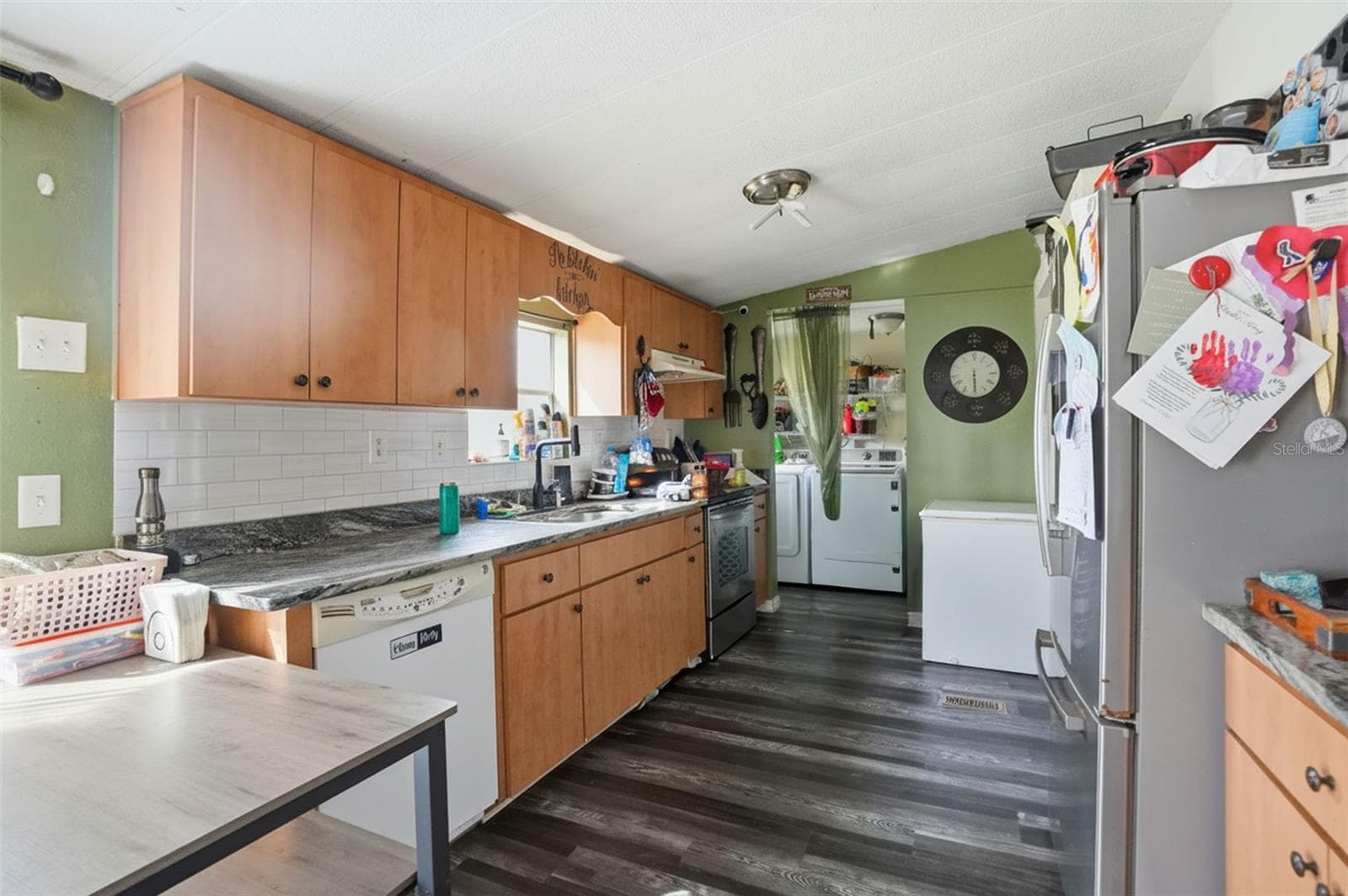 8604 Cameo Dr photo 2