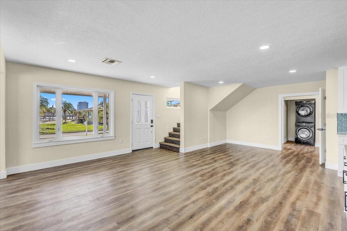 2201 Riverview Blvd photo 5