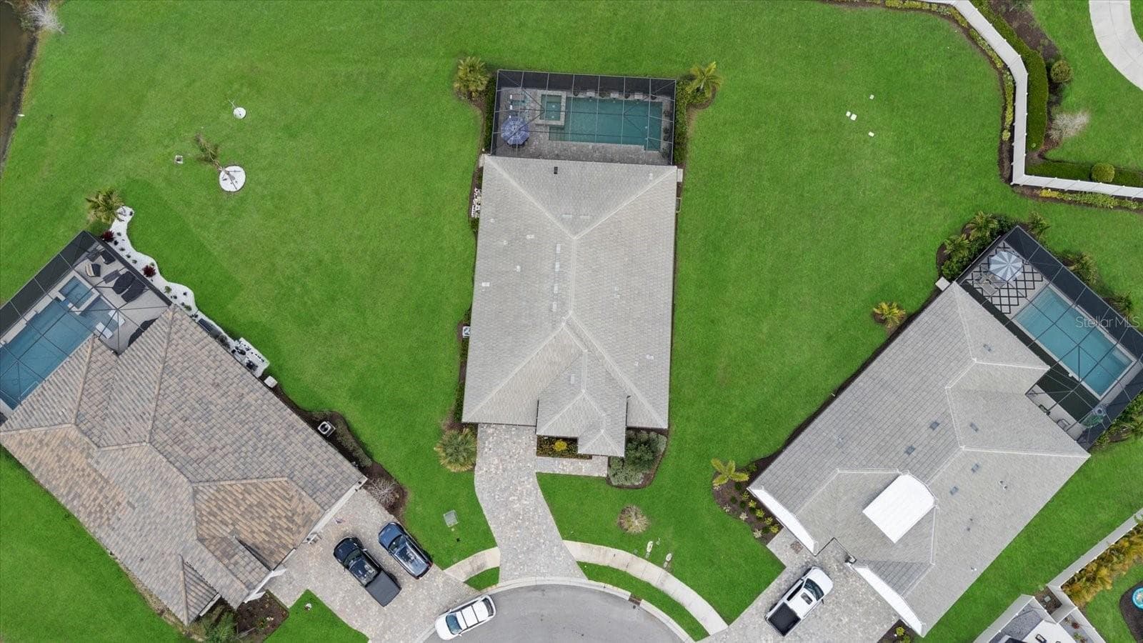 4607 Rainwater Gln photo 2