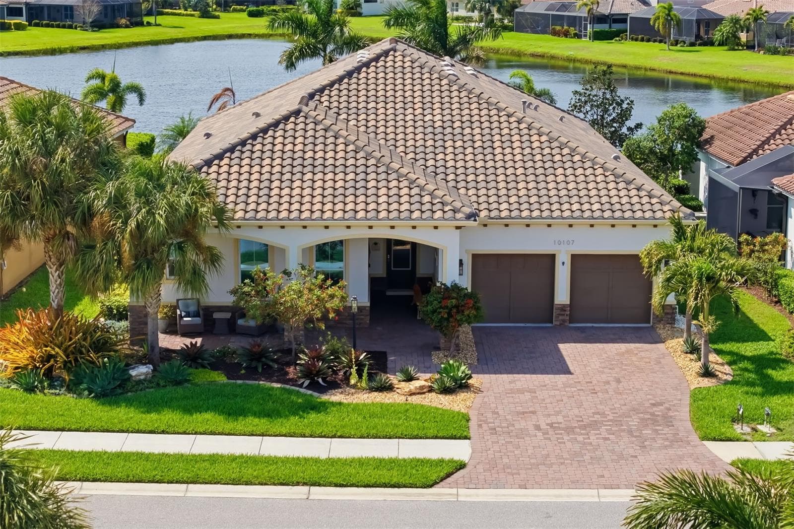 10107 Carnoustie Pl photo 2