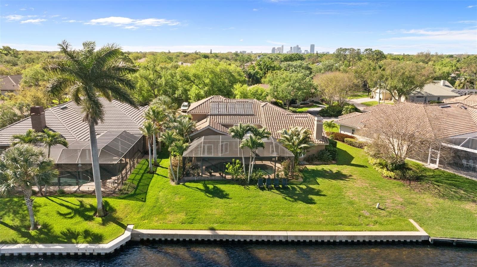4731 Coconut Palm Cir NE photo 2