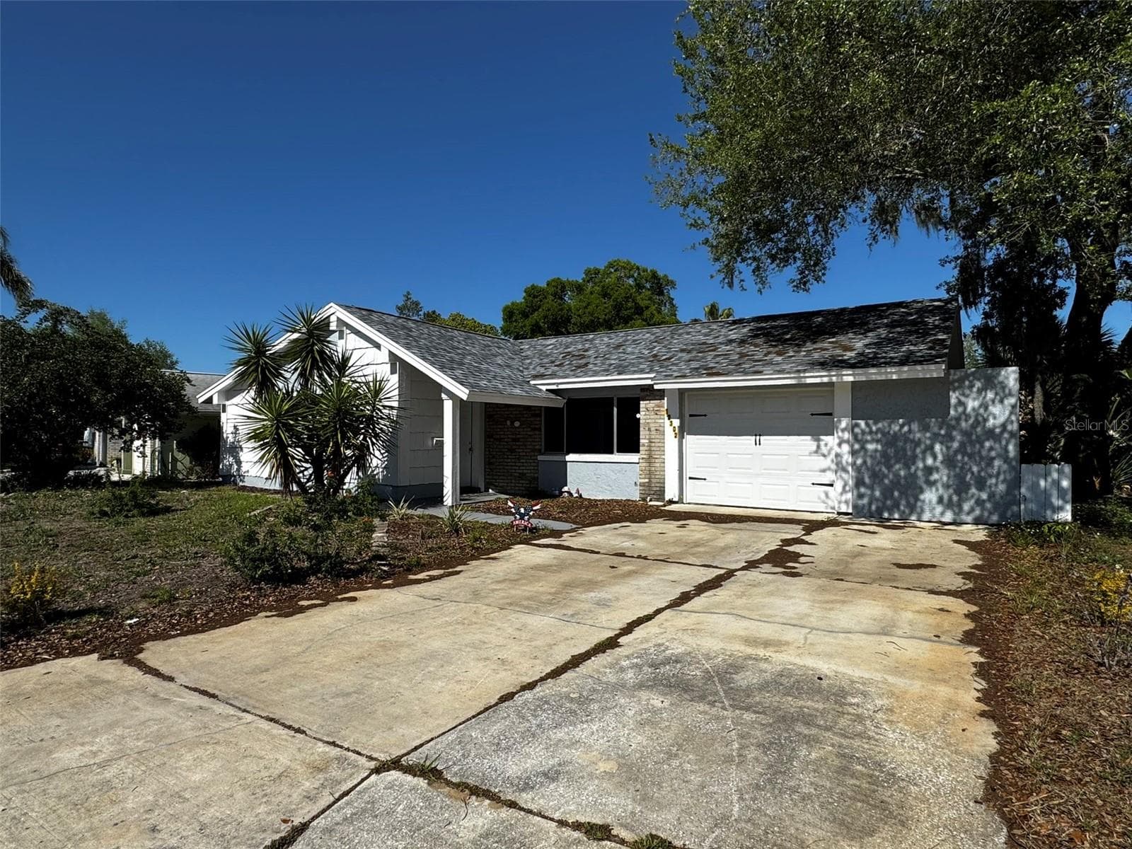 12302 Cobble Stone Dr photo 2