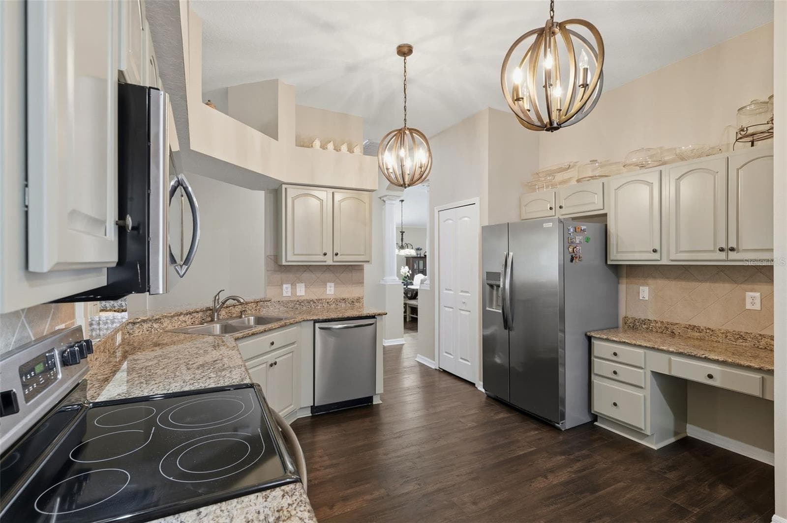 16810 Taylow Way photo 5
