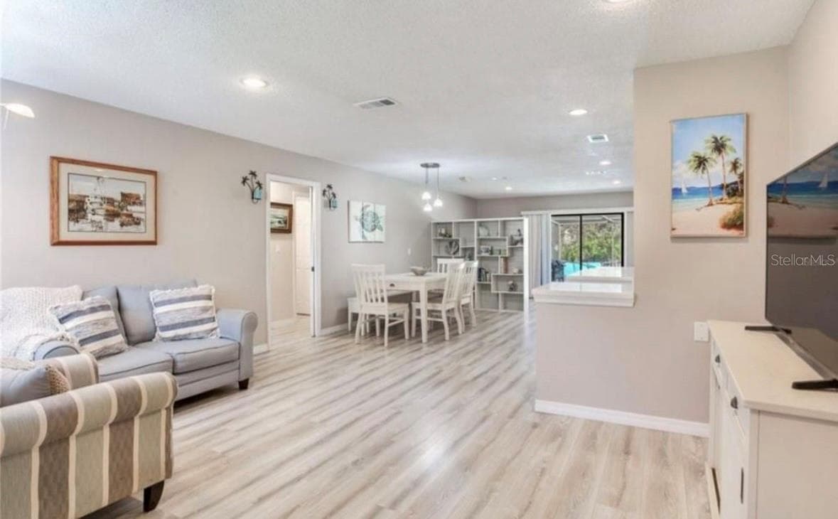 5875 Bay Pines Lakes Blvd photo 3