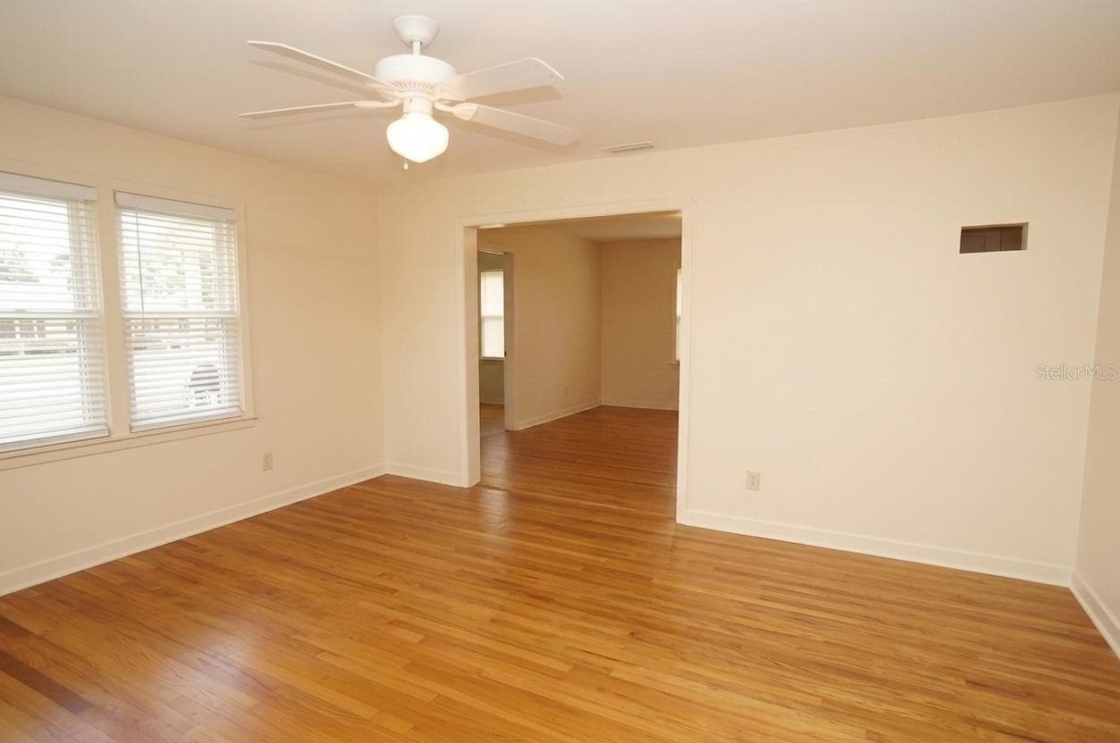 305 S Audubon Ave photo 4