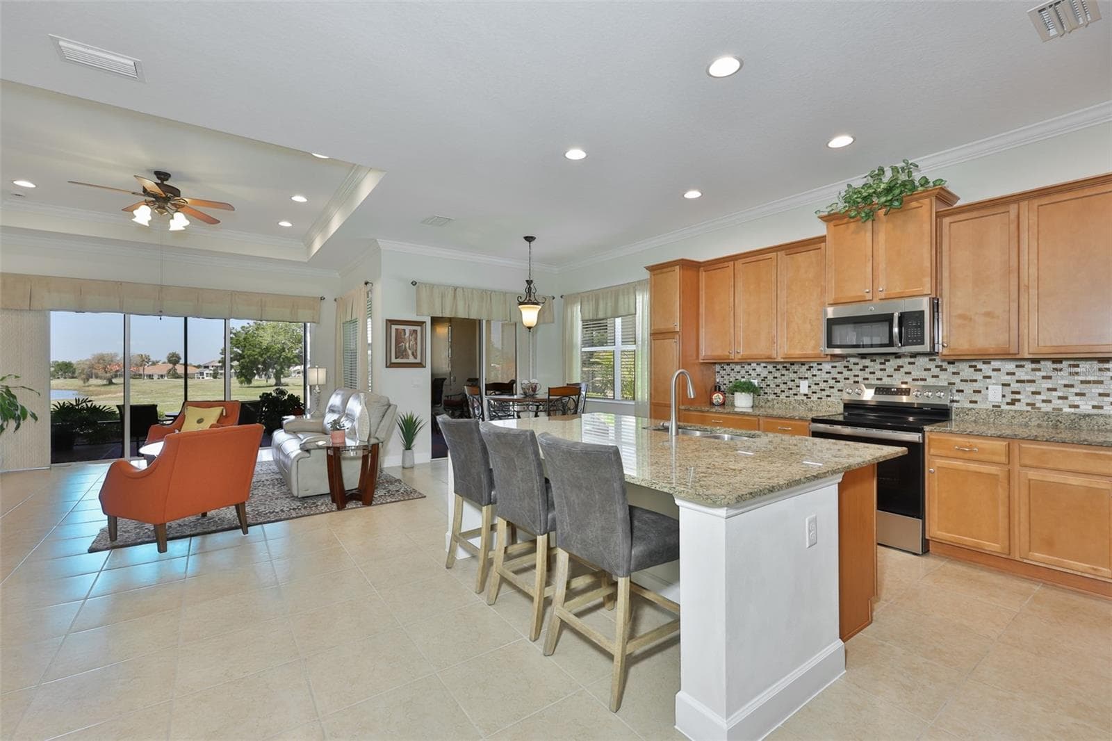 1809 Pacific Dunes Dr photo 5
