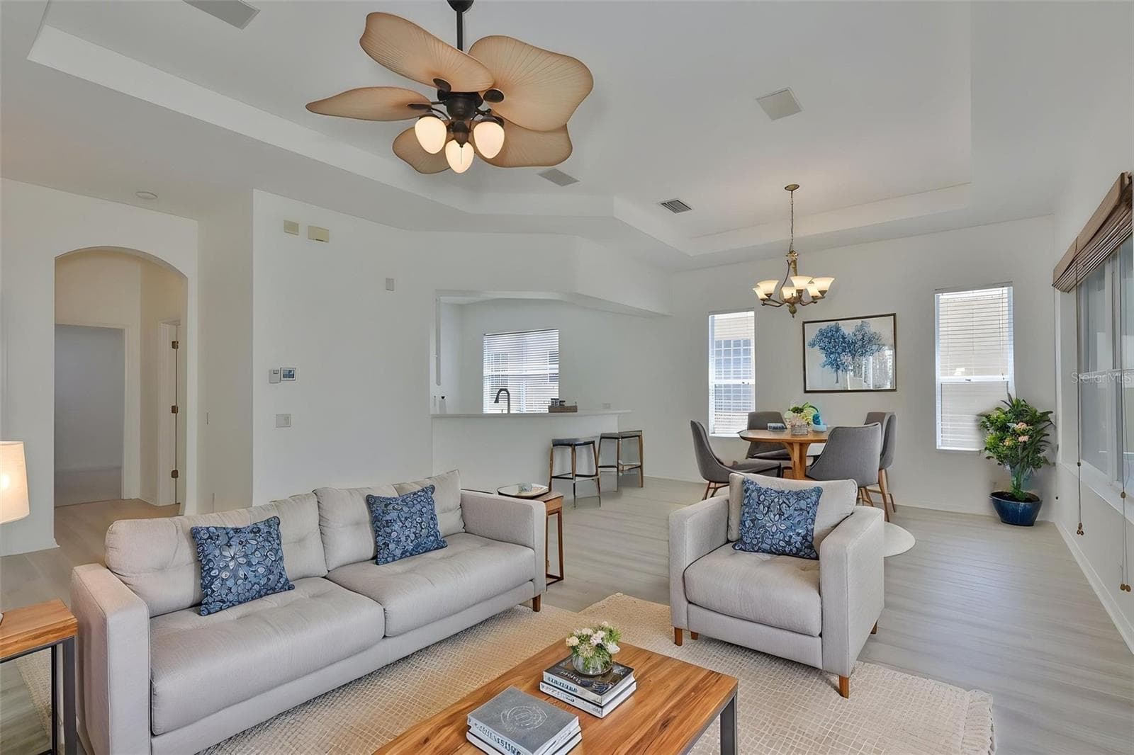 448 Noble Faire Dr photo 3