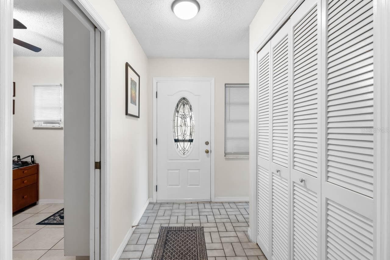 705 Westmont Way photo 2