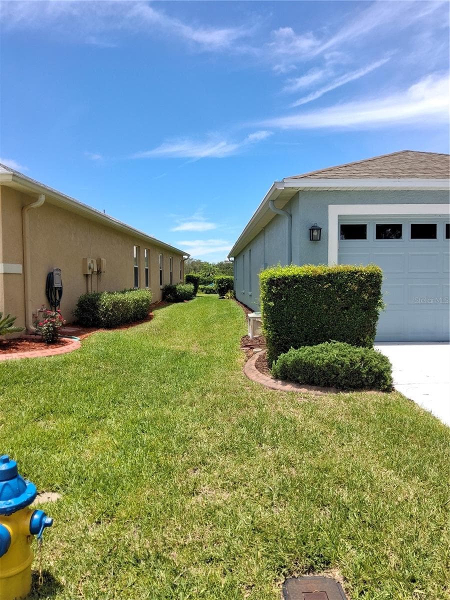11731 Heritage Point Dr photo 2