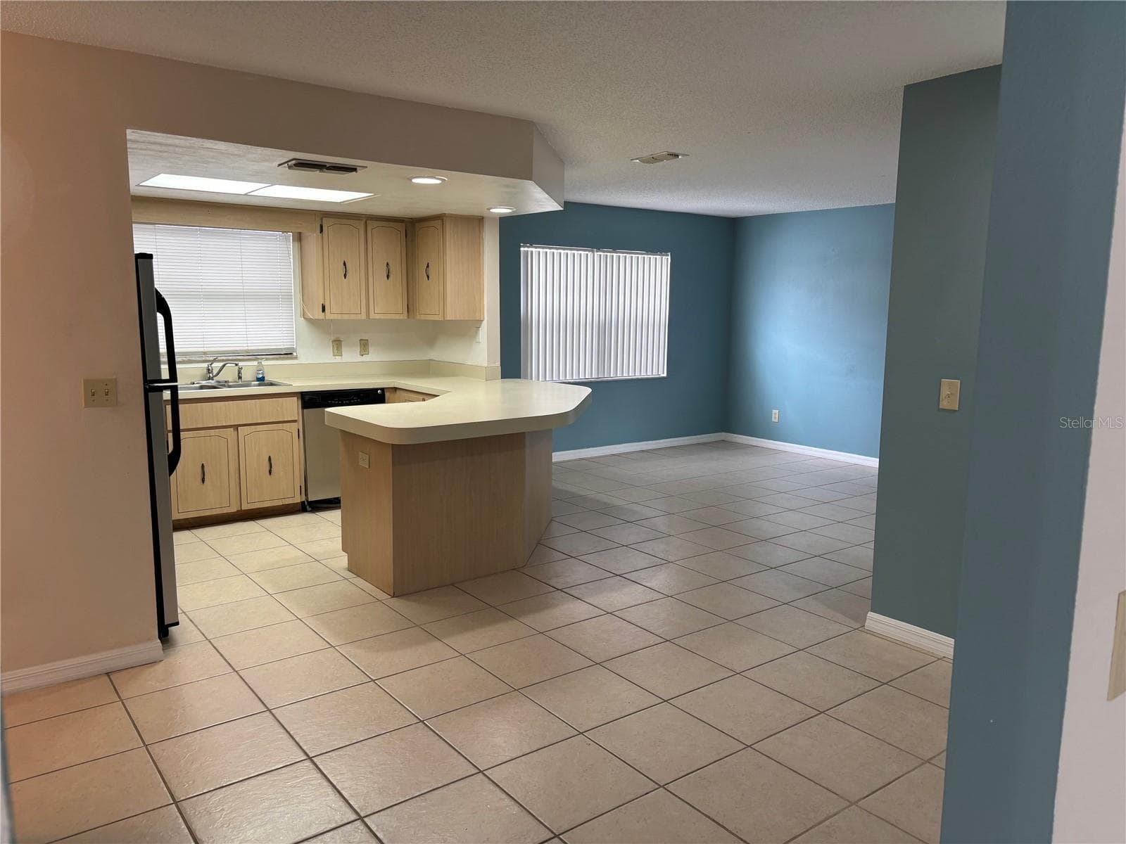 7619 Vienna Ln photo 5