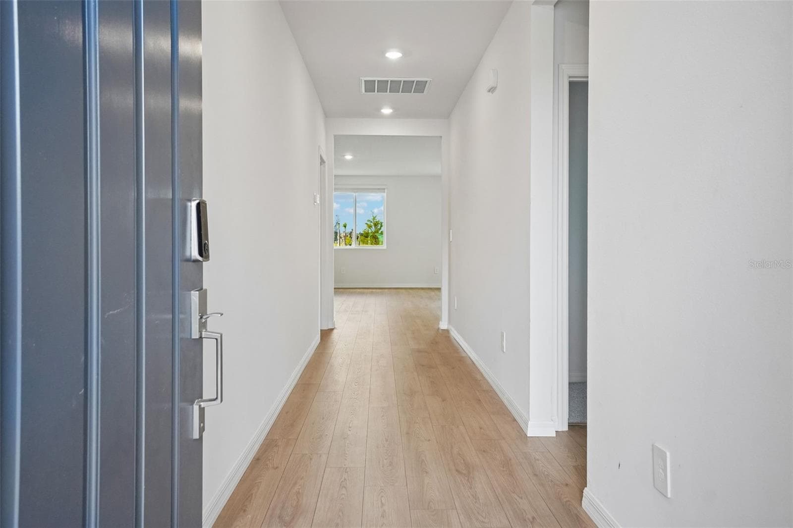 13696 Umber Forest St photo 5