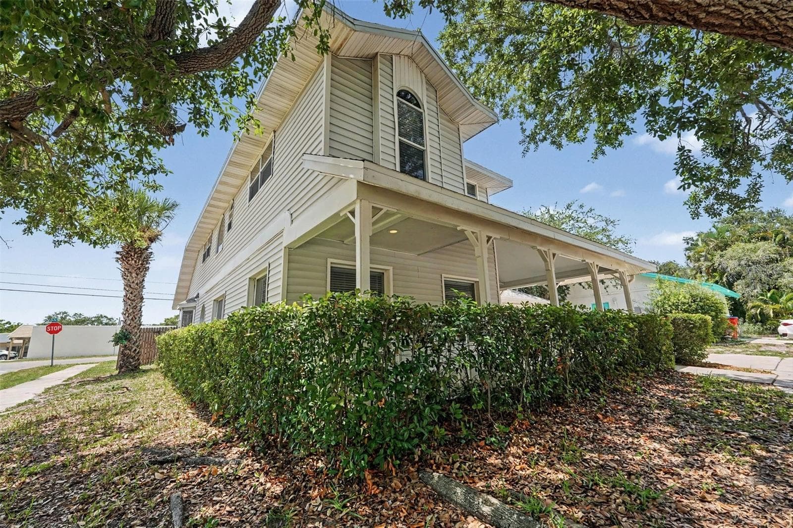 9160 136th Way photo 2