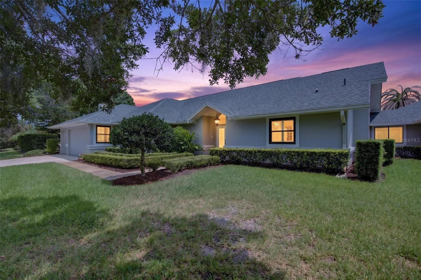 2604 Royal Liverpool Dr photo 2