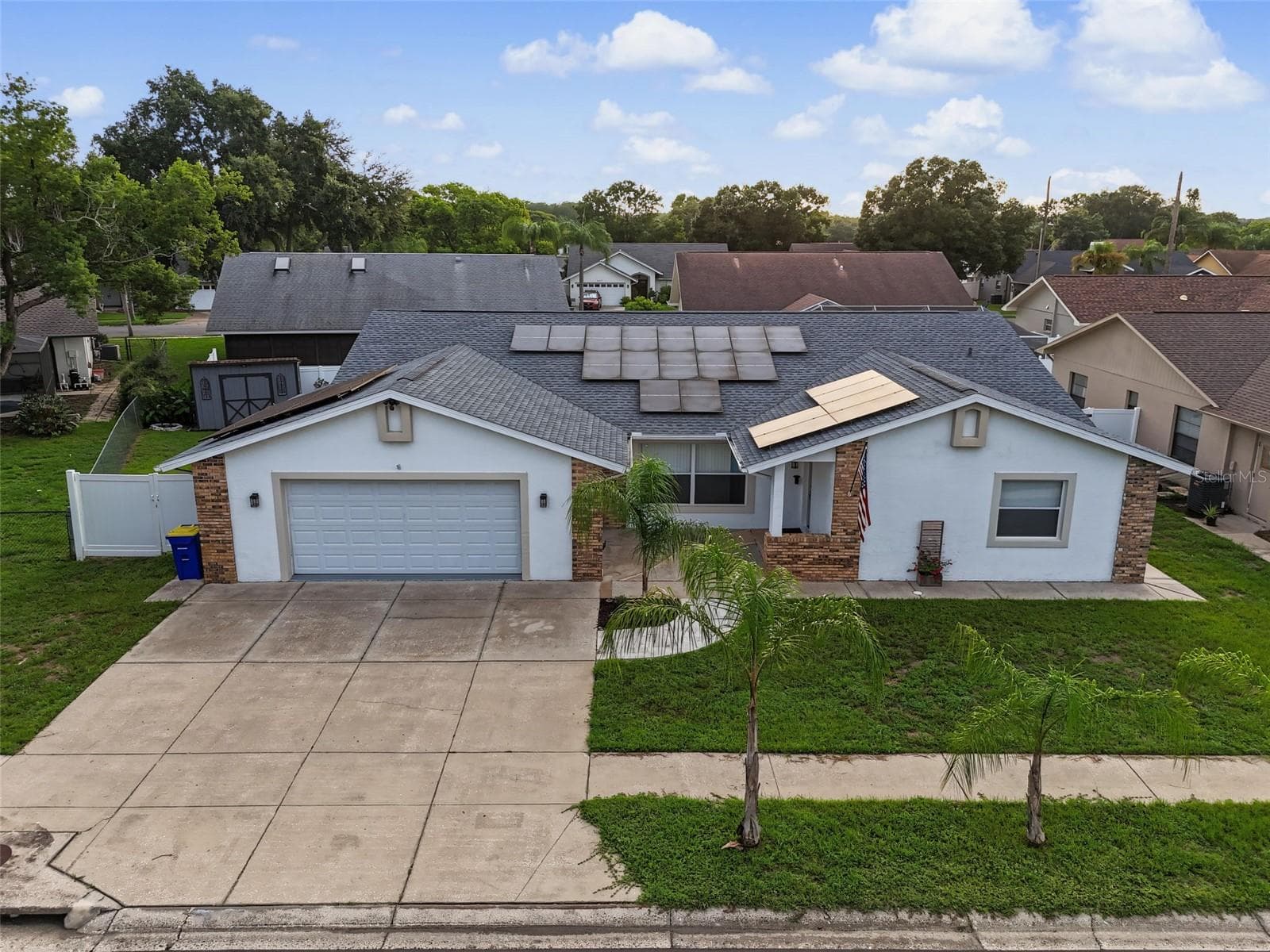 4607 Sawgrass Blvd photo 3