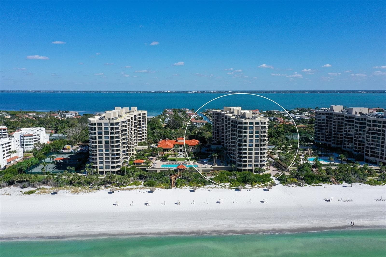 1241 Gulf Of Mexico Dr #303 photo 2