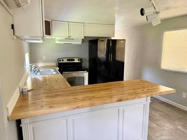 21307 Campbell Dr photo 2