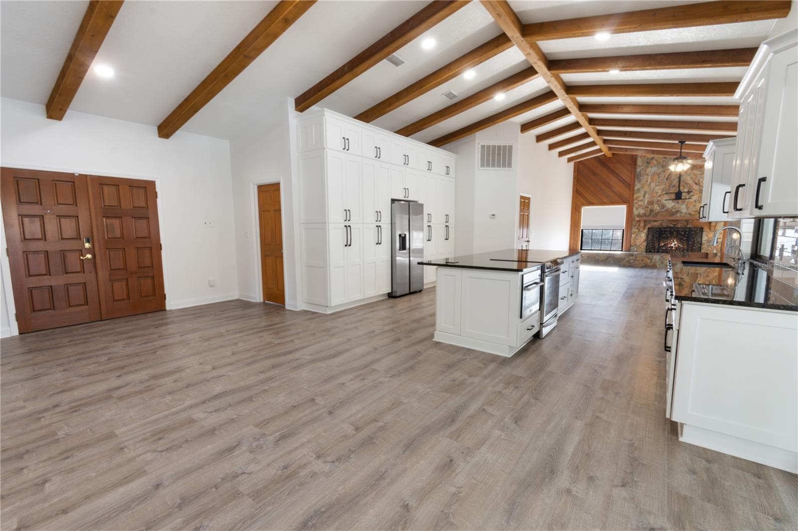 280 Santa Rosa Dr photo 5