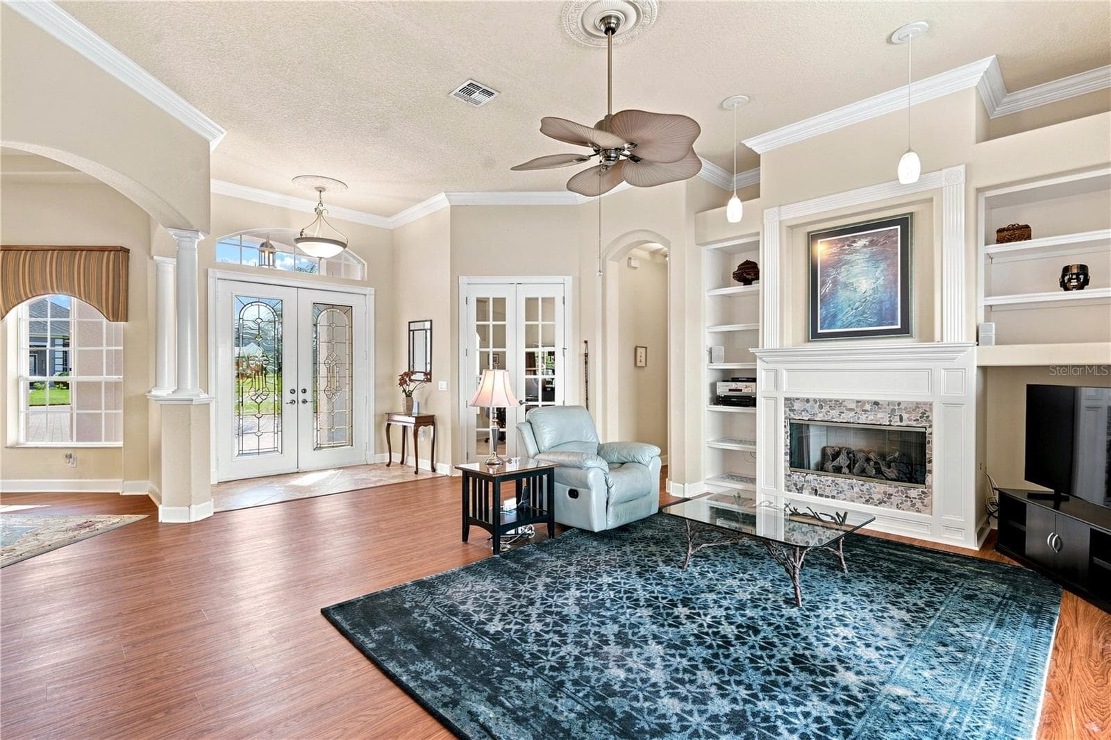 9271 Westshore Dr photo 4