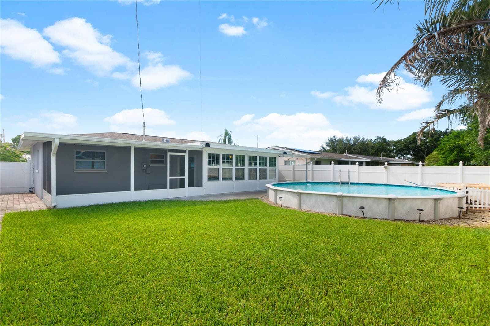 487 Lake Hill Ln photo 5