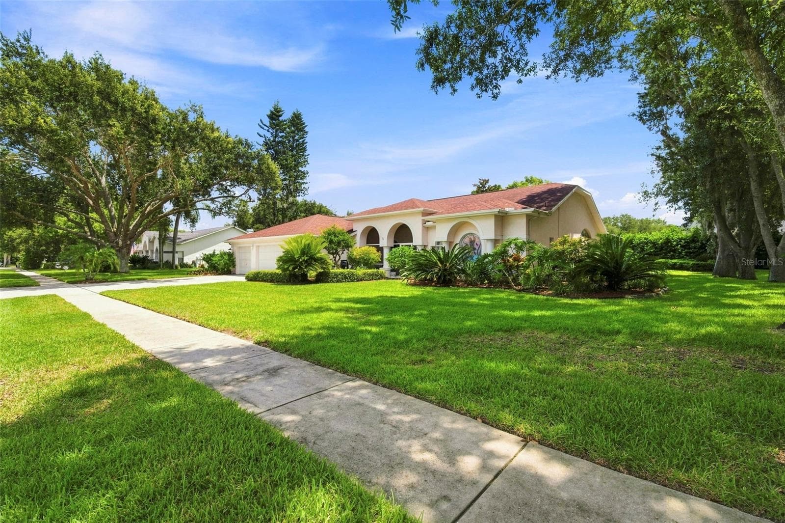 1518 Fishing Lake Dr photo 4
