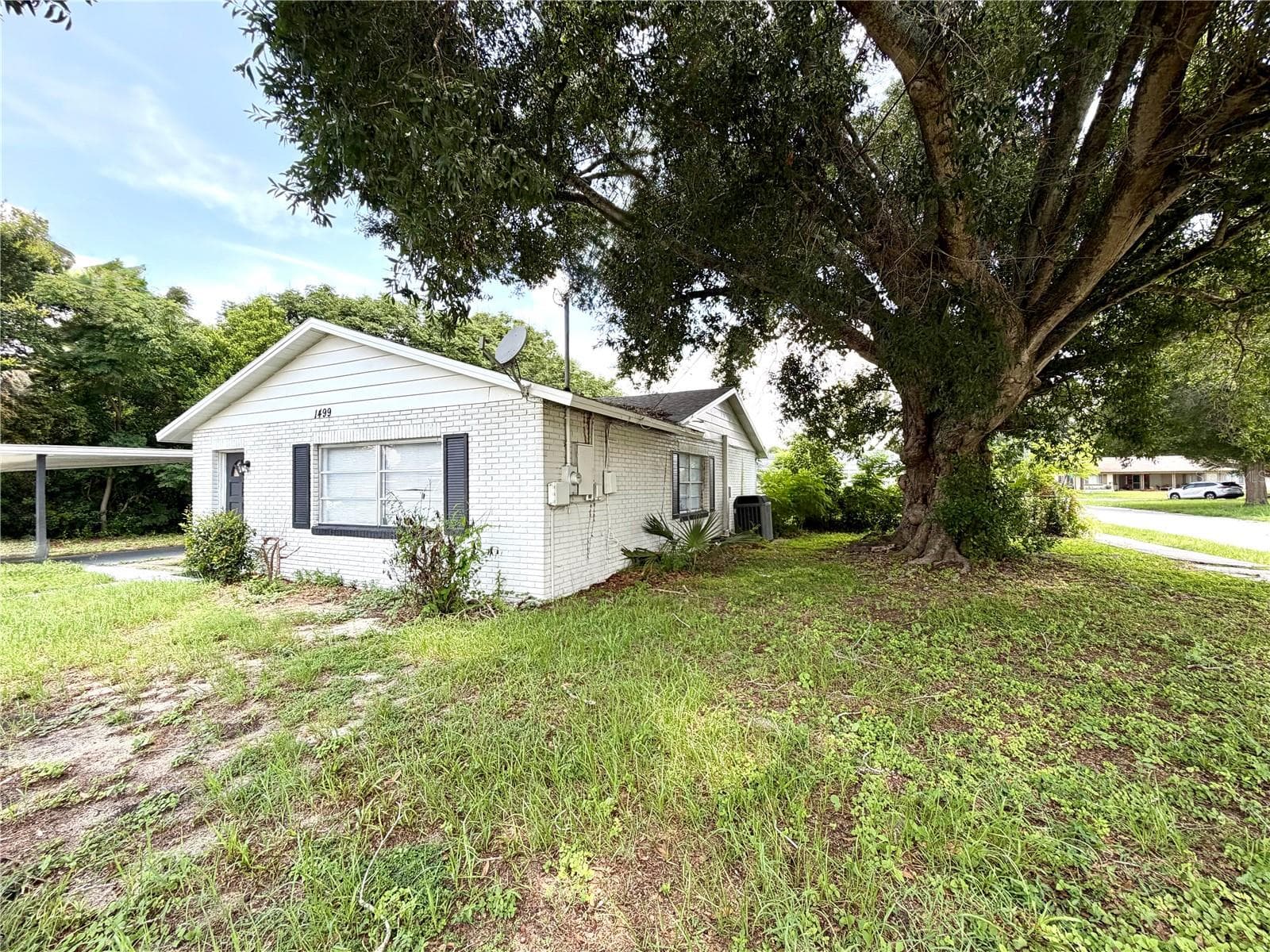 1499 Avenue E NE photo 2