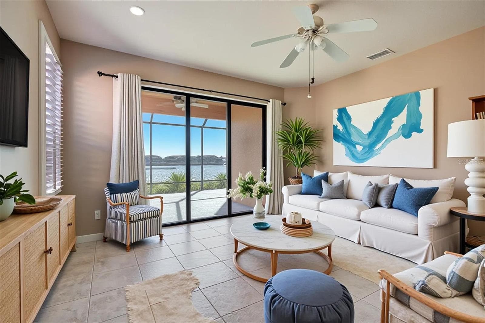 5673 Sunset Falls Dr photo 3