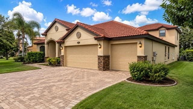 3950 Sunset Lake Dr photo 3