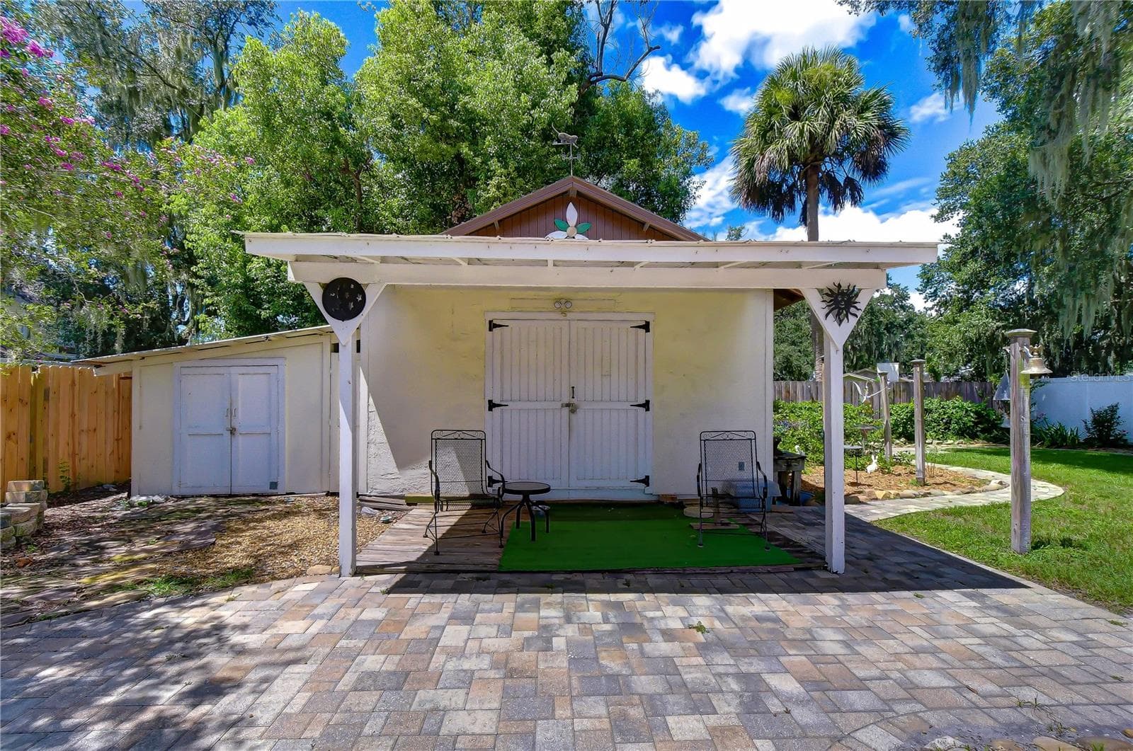 3917 King Dr photo 4