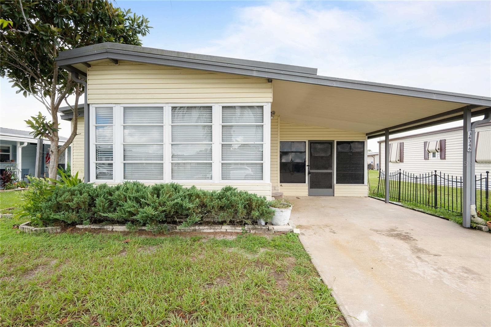 36346 Le Sabre Way photo 5