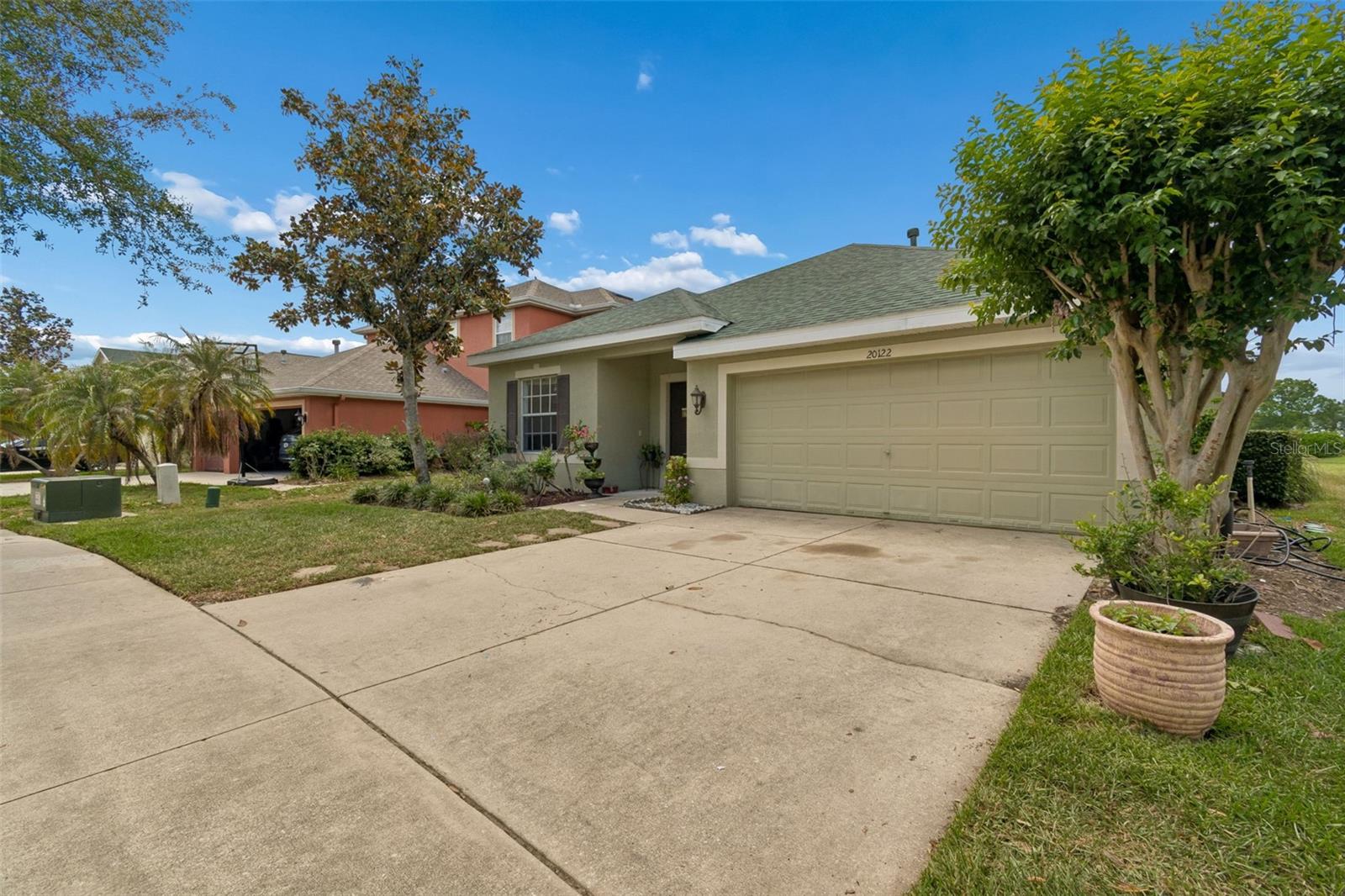 20122 Nob Oak Ave