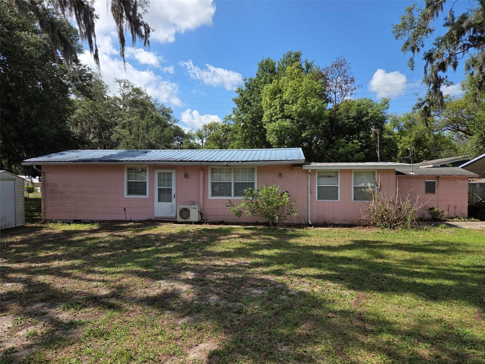 4534 Seaberg Rd photo 1