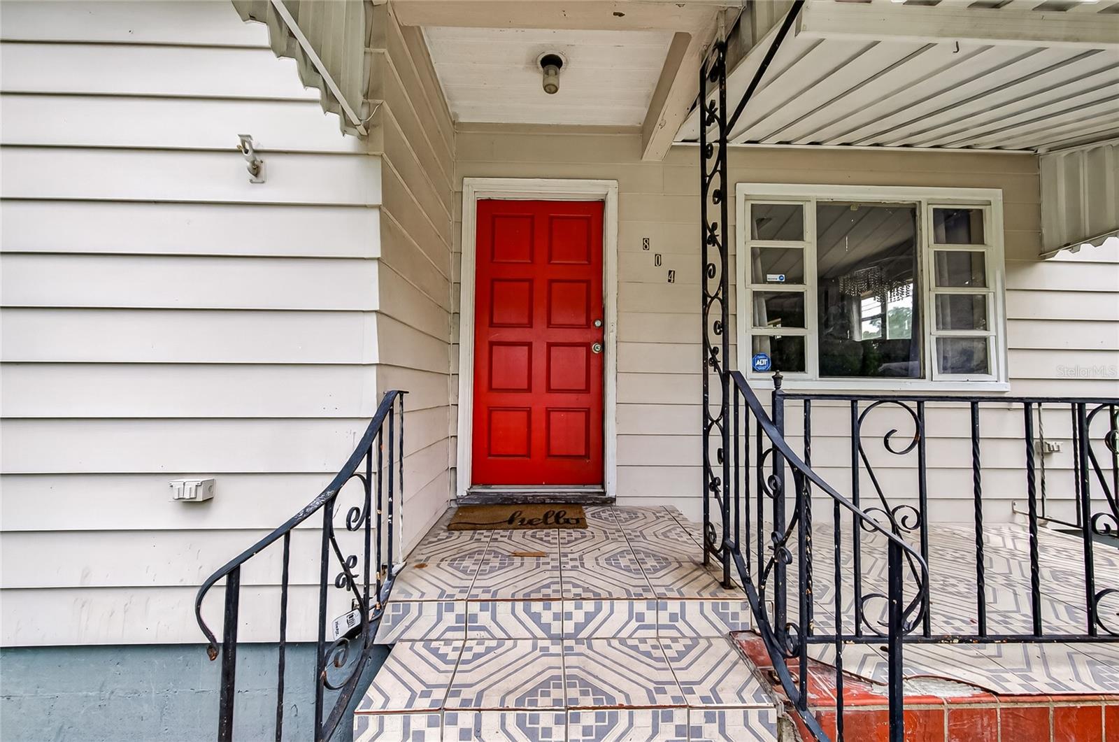 804 E Flora St