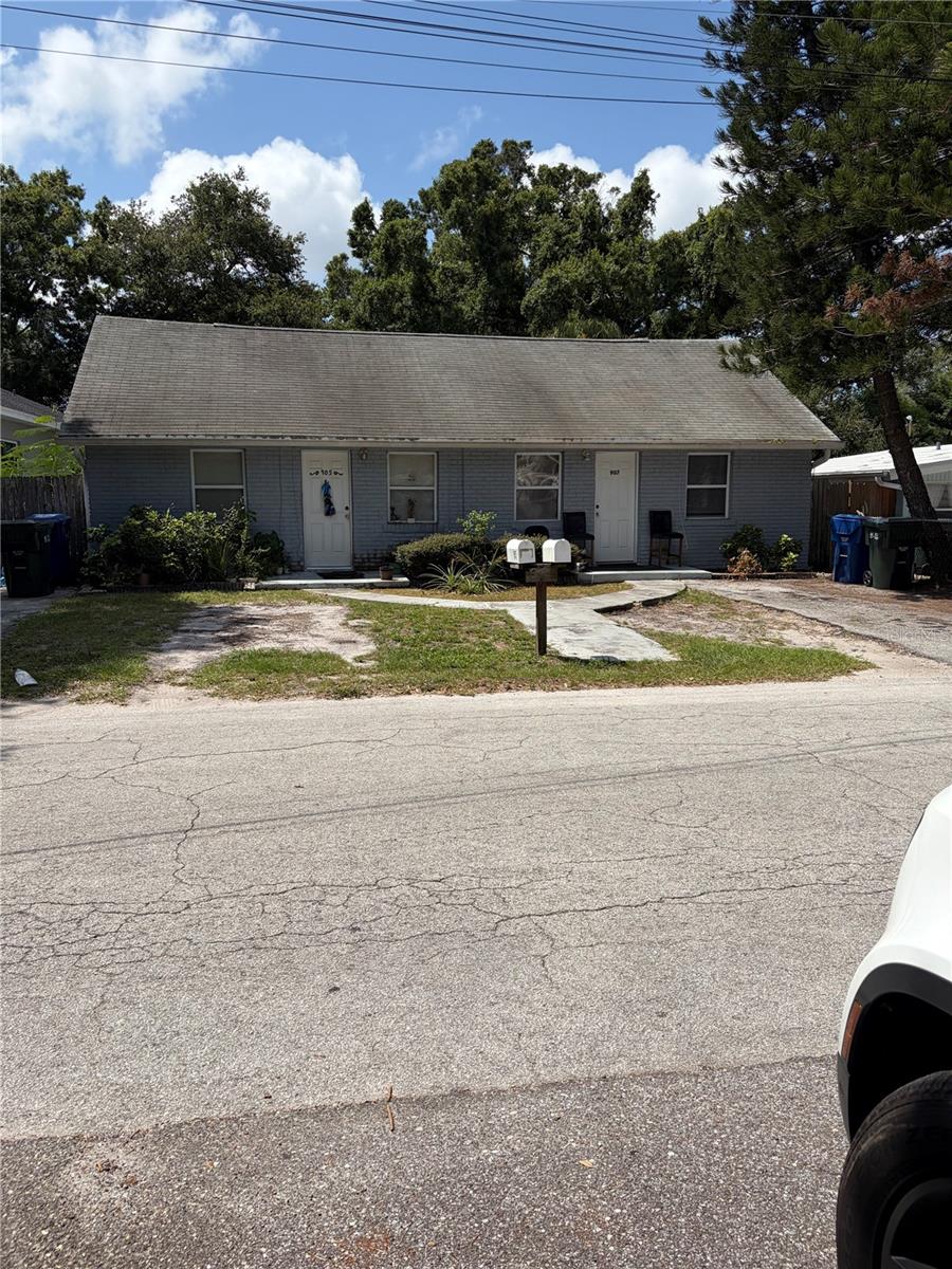 905 Beverly Ave photo 1