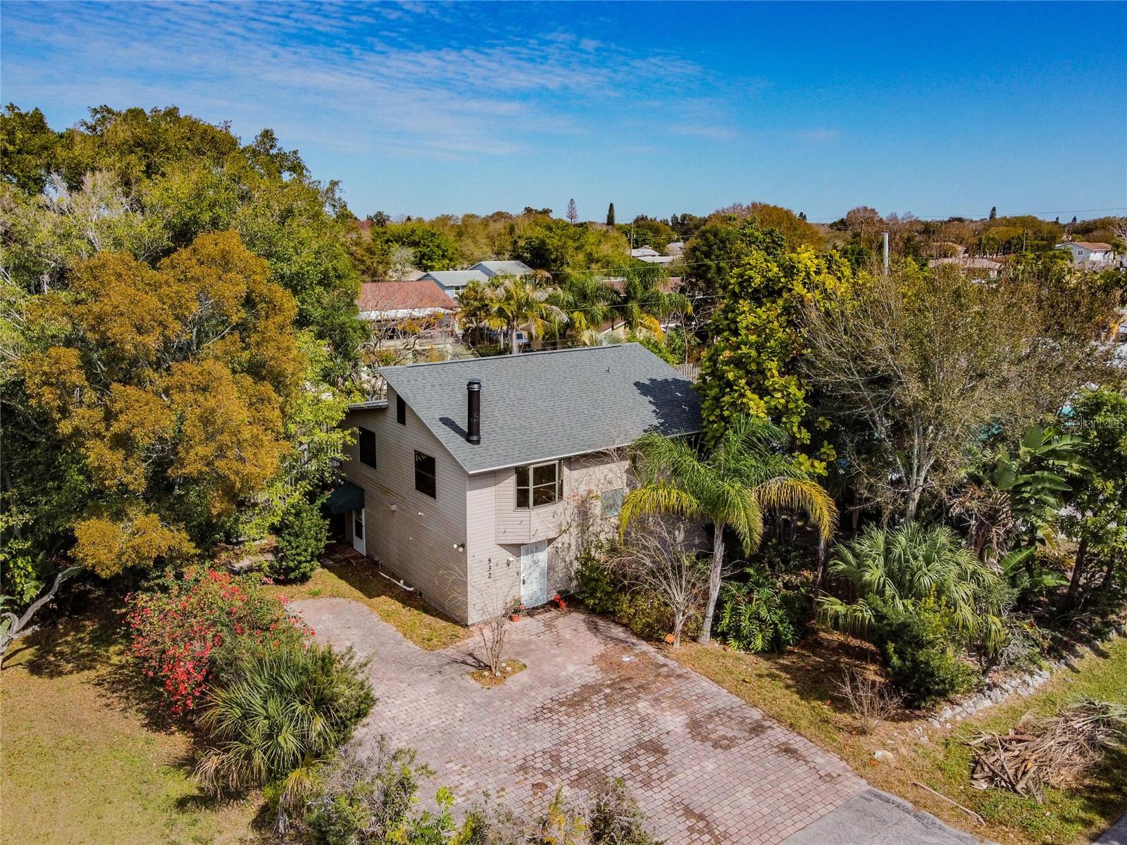 532 45th Street CT W photo 1