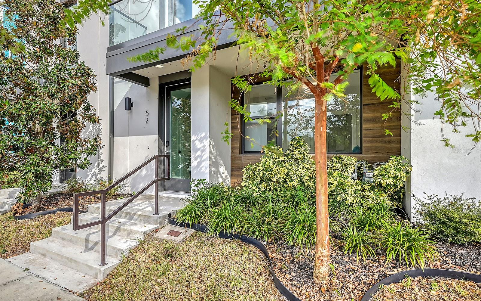 62 Audubon Pl