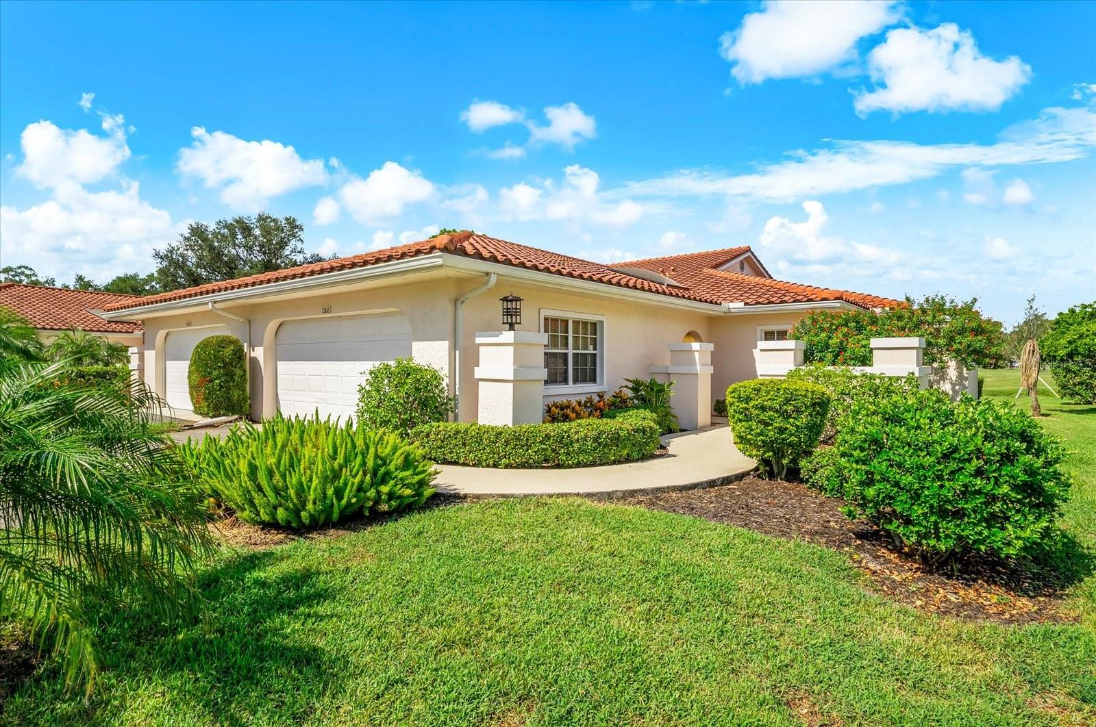 7306 Golf Pointe Cir